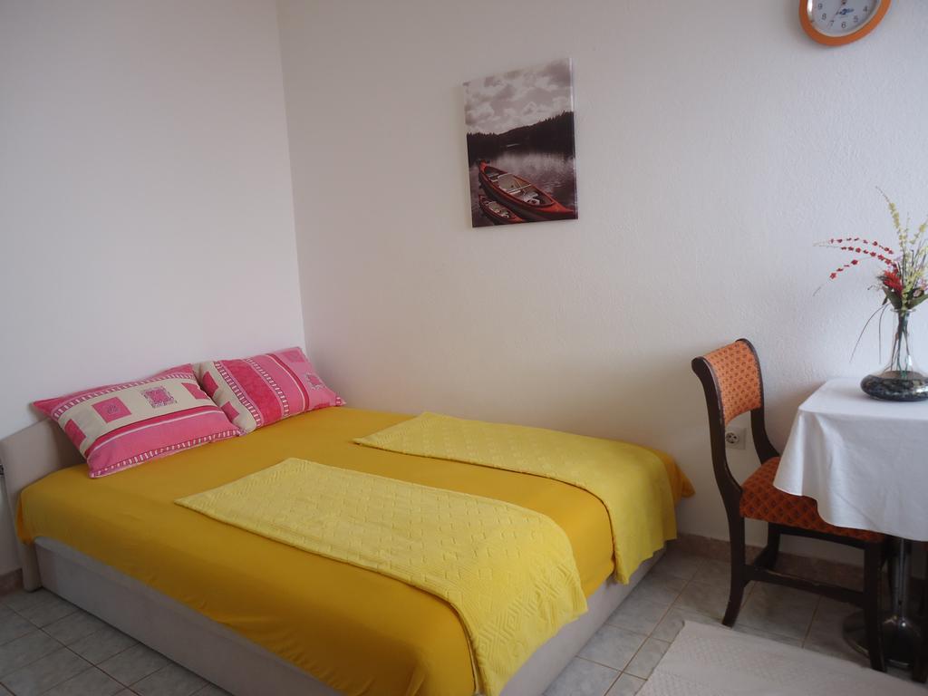 Apartments Villa Micunovic Herceg Novi Kamer foto