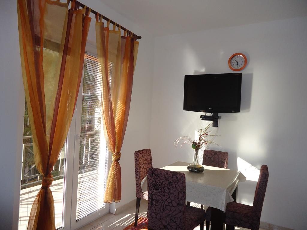 Apartments Villa Micunovic Herceg Novi Kamer foto
